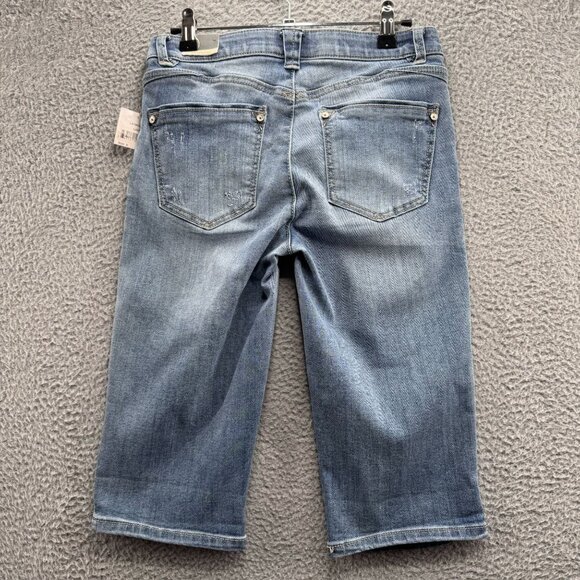 Wit & Wisdom 'Ab'Solution Cuffed Denim‎ Shorts Light Blue 0 - Picture 4 of 5